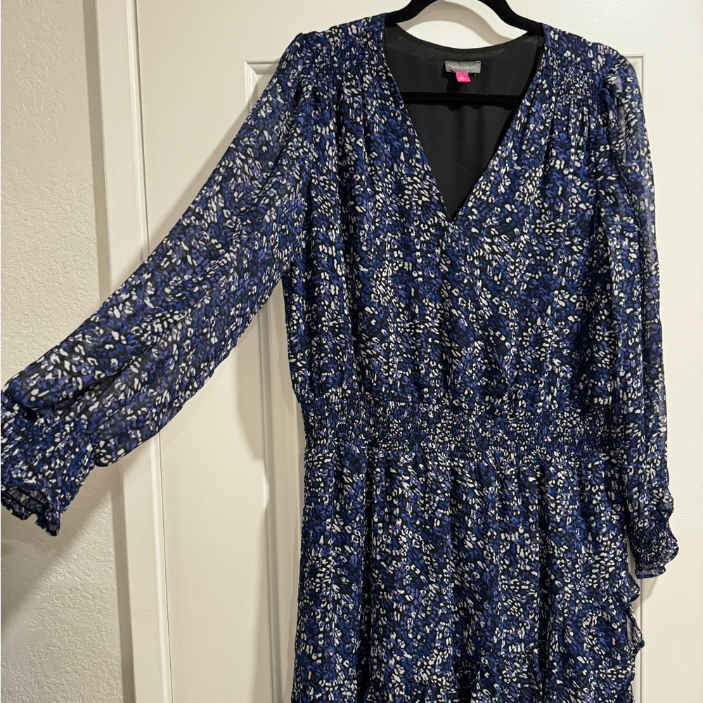 Vince Camuto Blue and White Long Sleeve Dress
